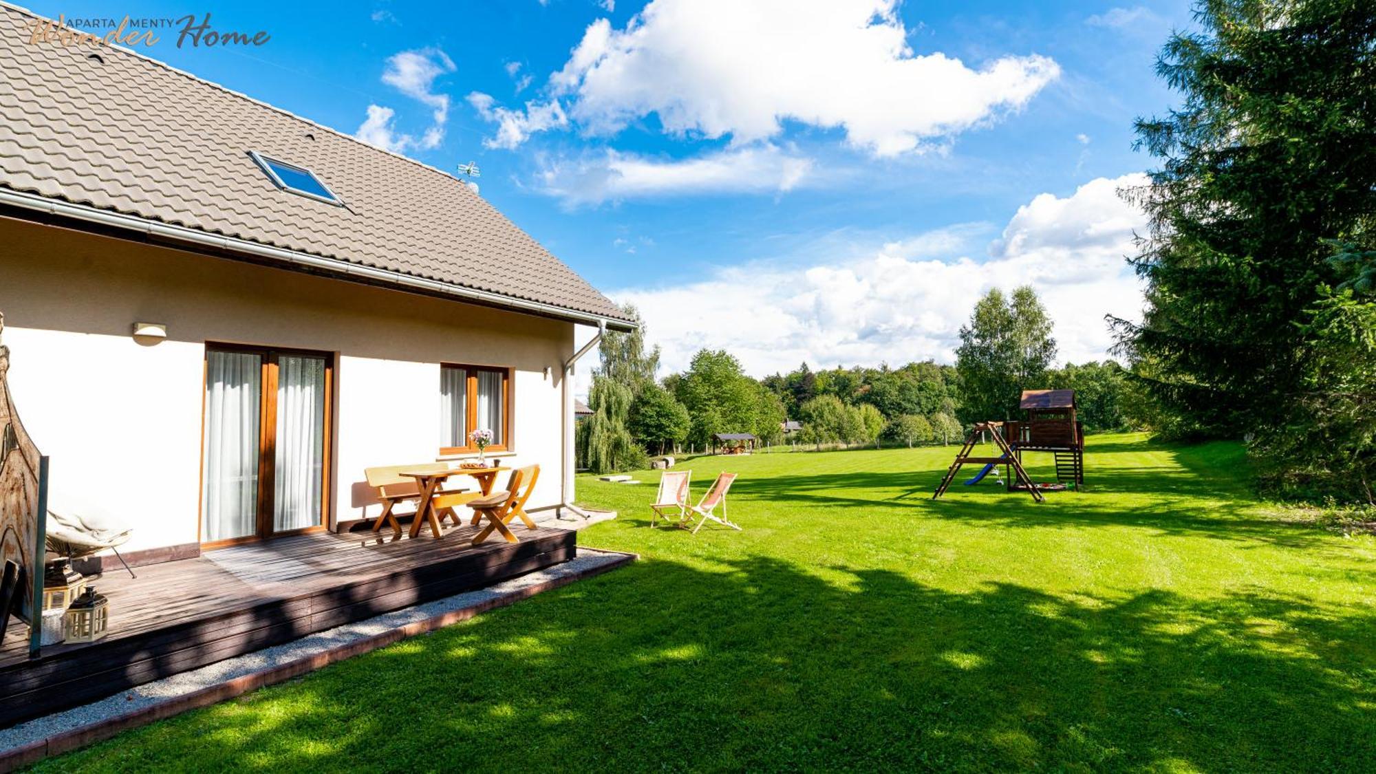 Apartamenty Czerwony Dworek - Duzy Teren Zielony, Plac Zabaw, Miejsce Na Grilla I Staw Z Mozliwoscia Wedkowania, Boisko ミスワコビツェ エクステリア 写真