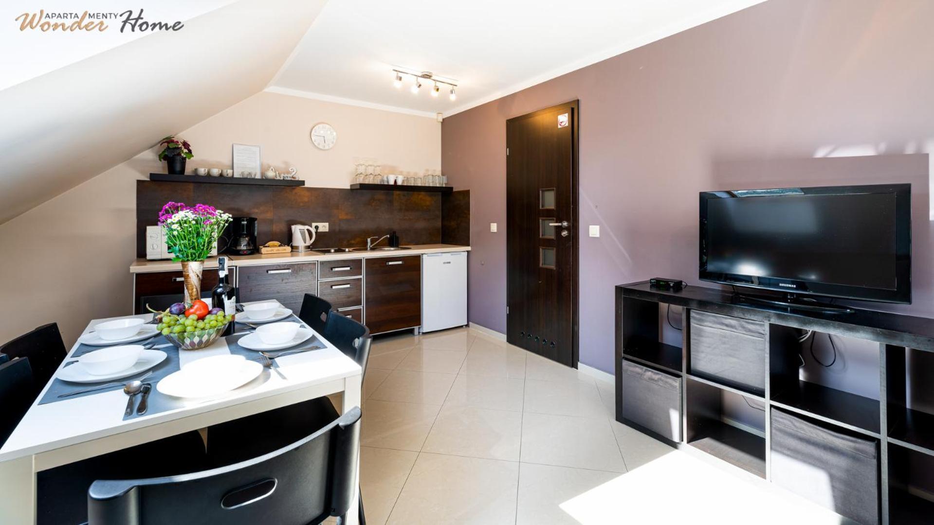 Apartamenty Czerwony Dworek - Duzy Teren Zielony, Plac Zabaw, Miejsce Na Grilla I Staw Z Mozliwoscia Wedkowania, Boisko ミスワコビツェ エクステリア 写真