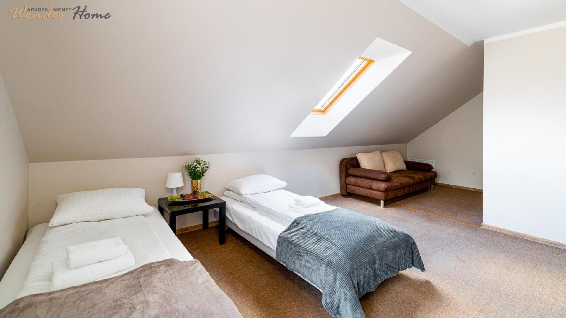 Apartamenty Czerwony Dworek - Duzy Teren Zielony, Plac Zabaw, Miejsce Na Grilla I Staw Z Mozliwoscia Wedkowania, Boisko ミスワコビツェ エクステリア 写真